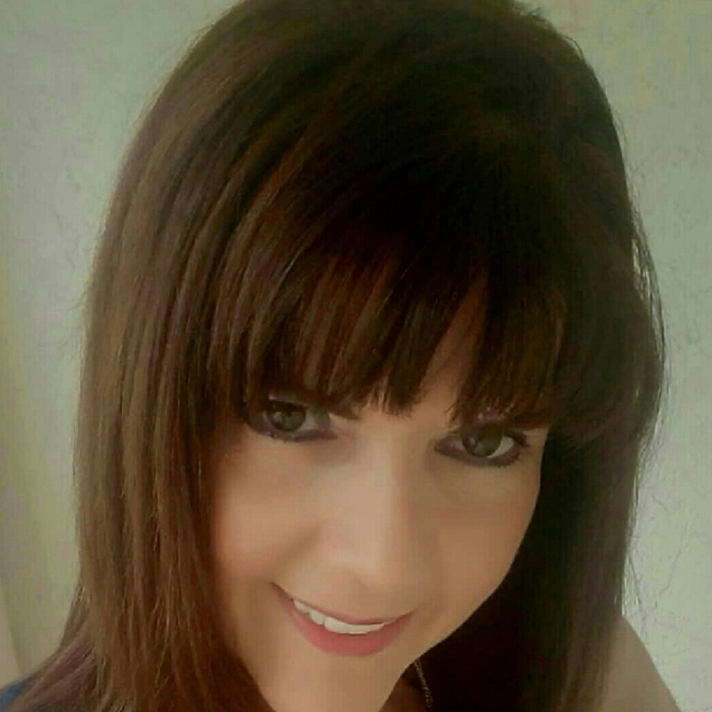 Meet your Posher, Christine